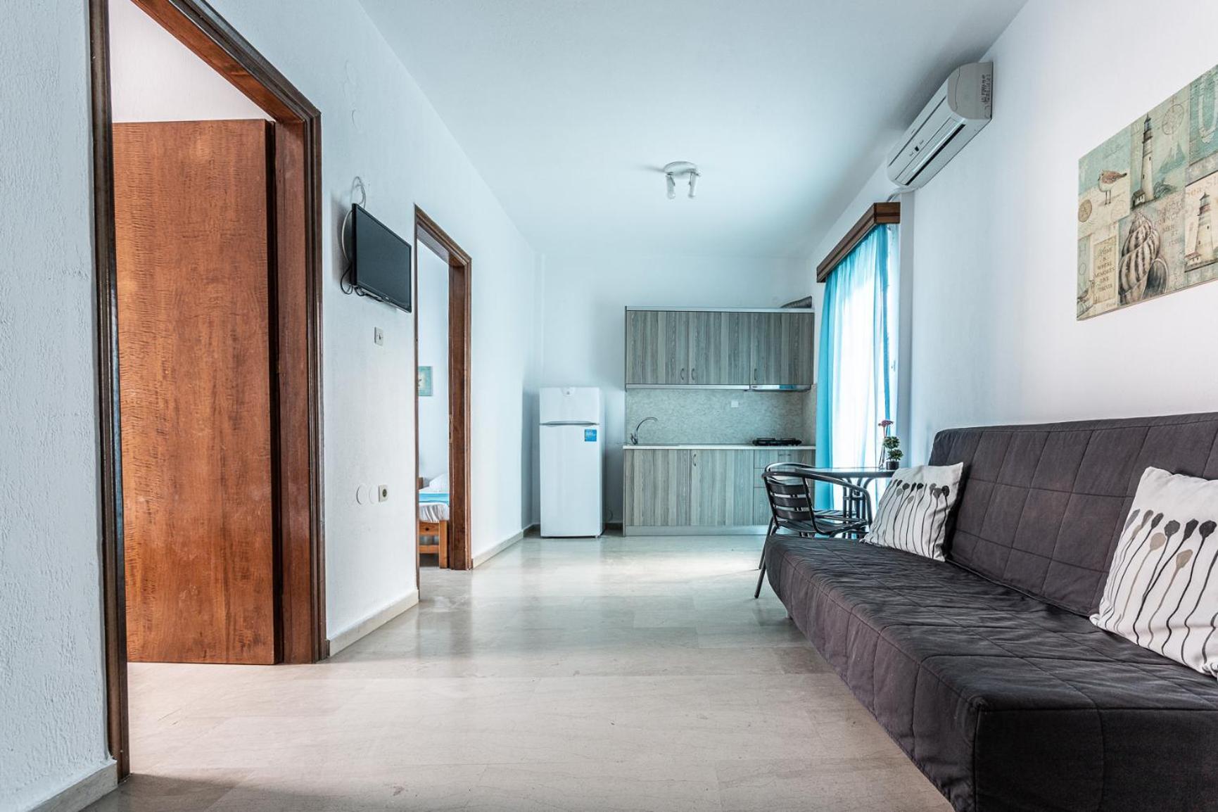 Mike'S Apartments Neoi Poroi Bagian luar foto
